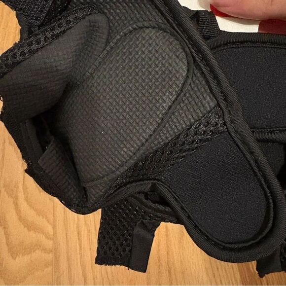 Evri Fit Half Finger Workout Gloves Sport Weight Lifting Exercise S/M NEW - Picture 5 of 5